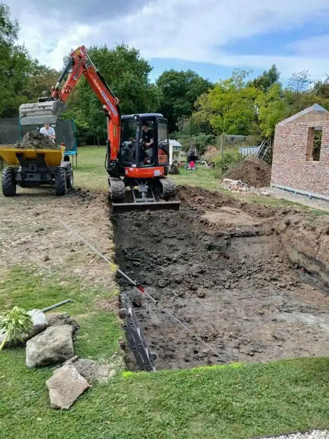 h_Uitgraven zwembad tielrode Uitgraven zwembad tielrode